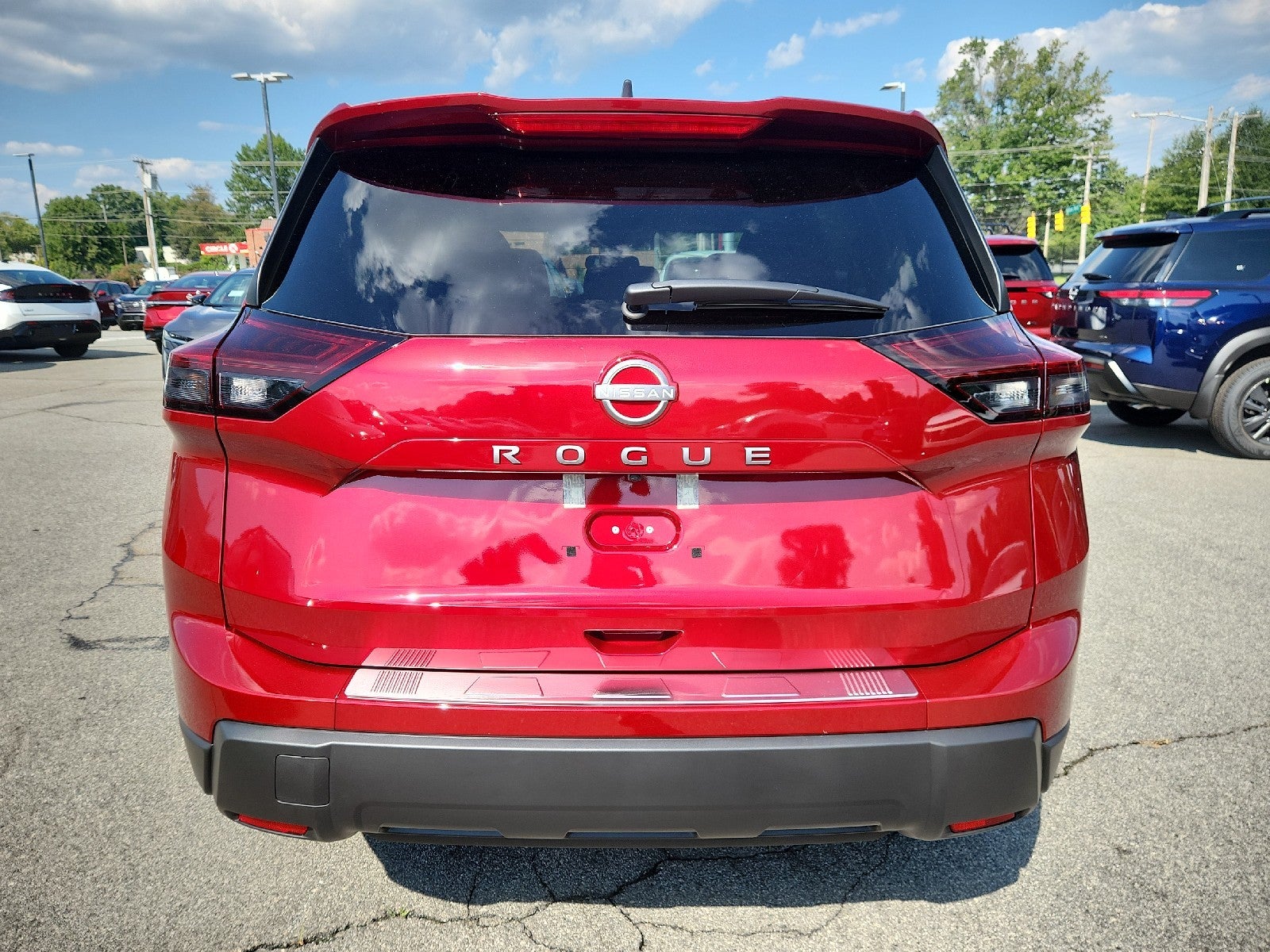 2026 Nissan Rogue SV