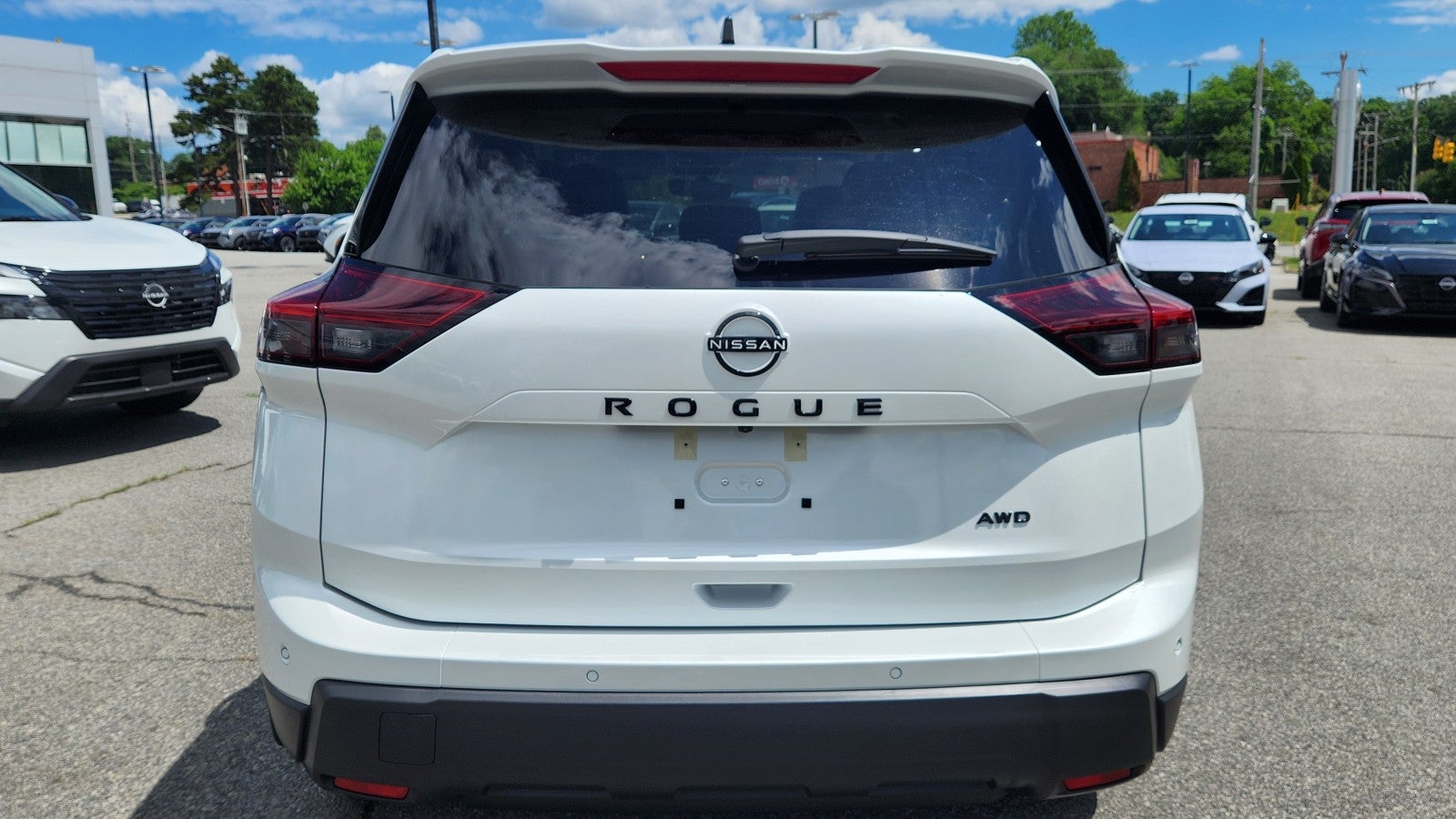 2026 Nissan Rogue Dark Armor™