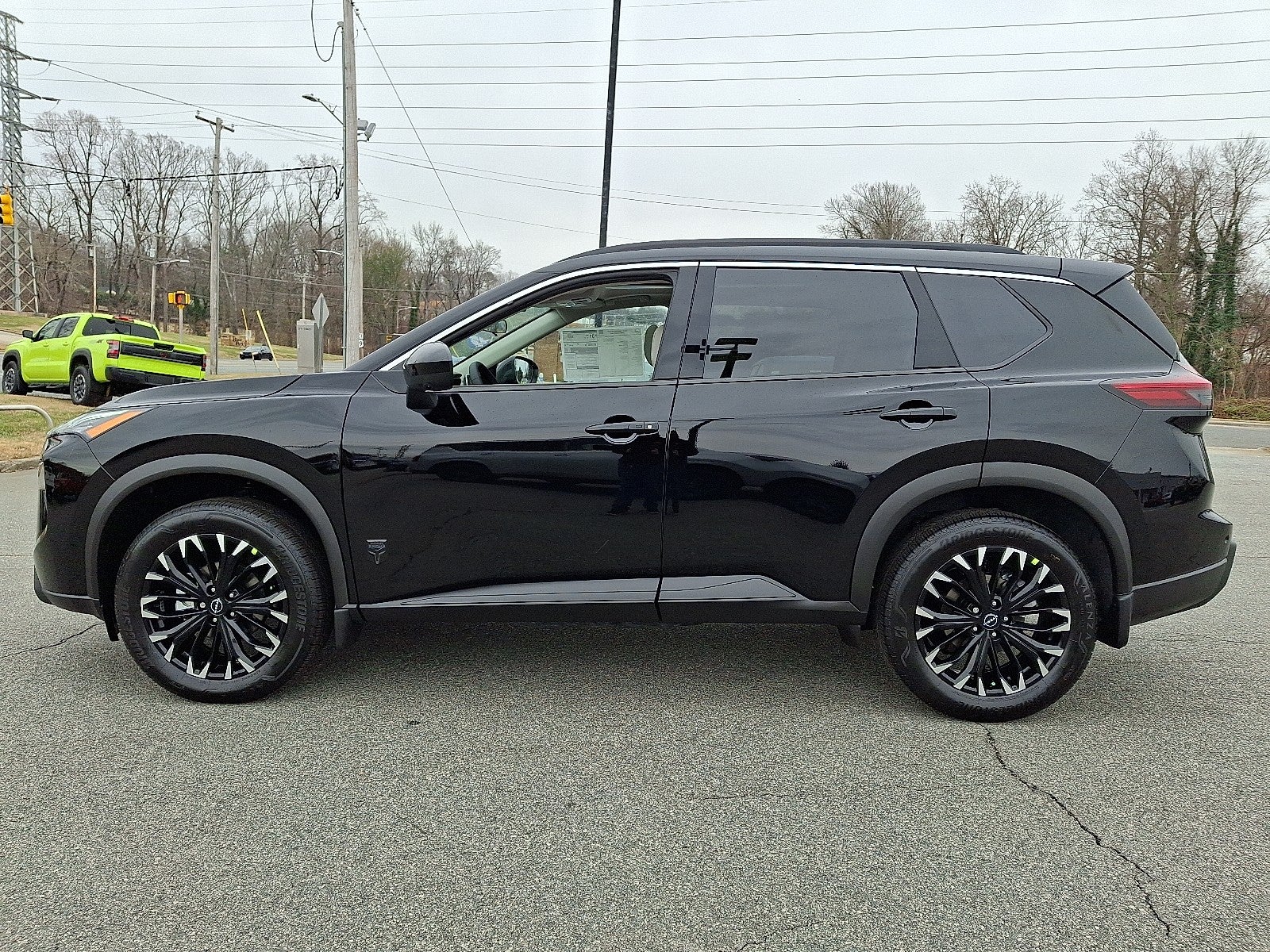 2026 Nissan Rogue Dark Armor