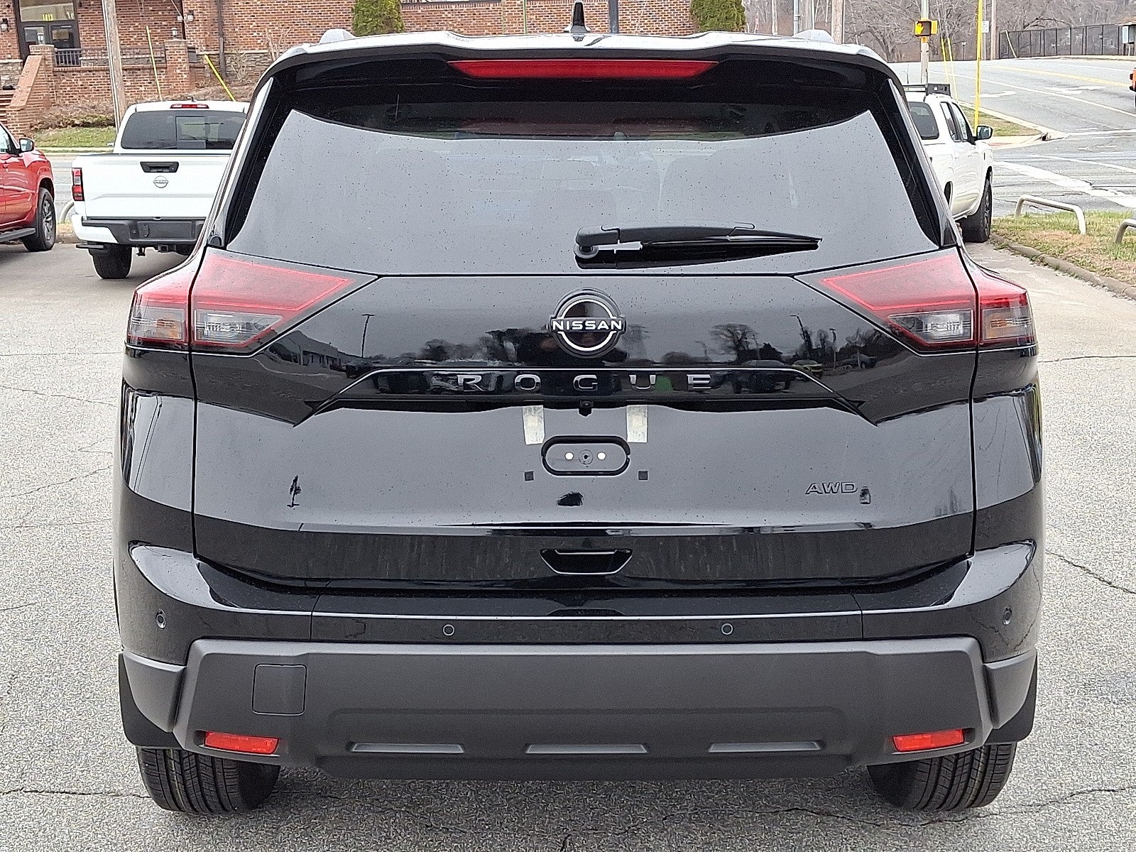 2026 Nissan Rogue Dark Armor