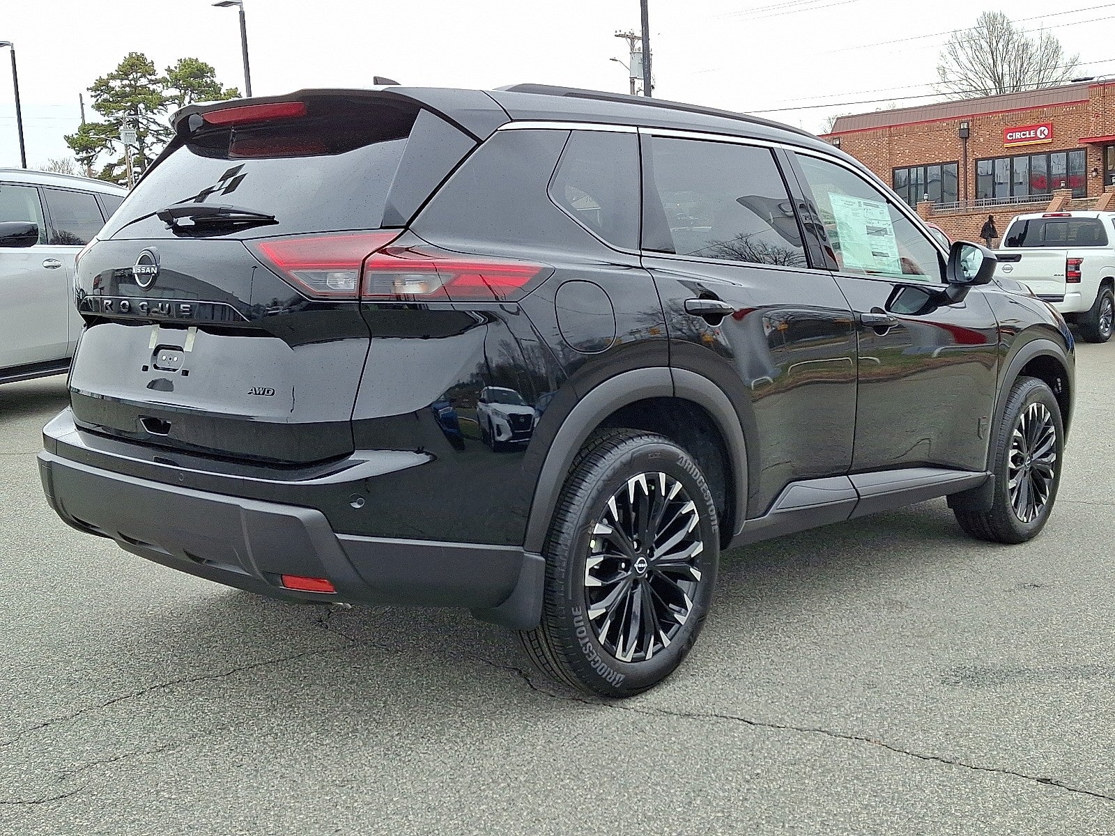 2026 Nissan Rogue Dark Armor