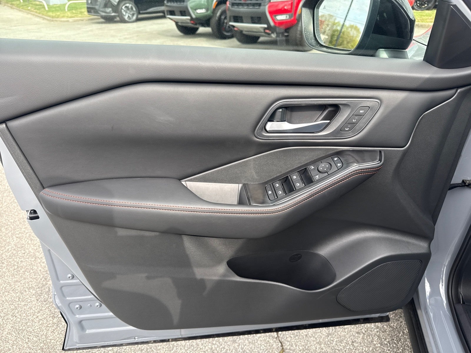 2026 Nissan Rogue Rock Creek®