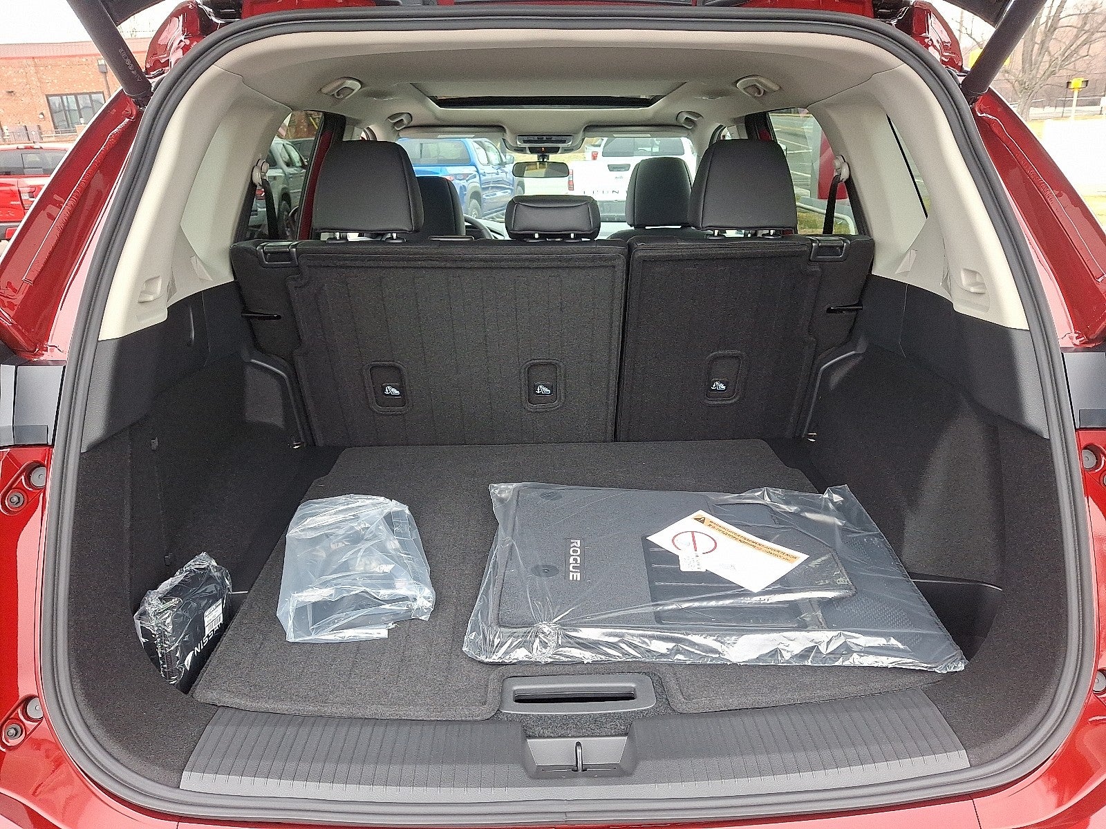 2026 Nissan Rogue Dark Armor