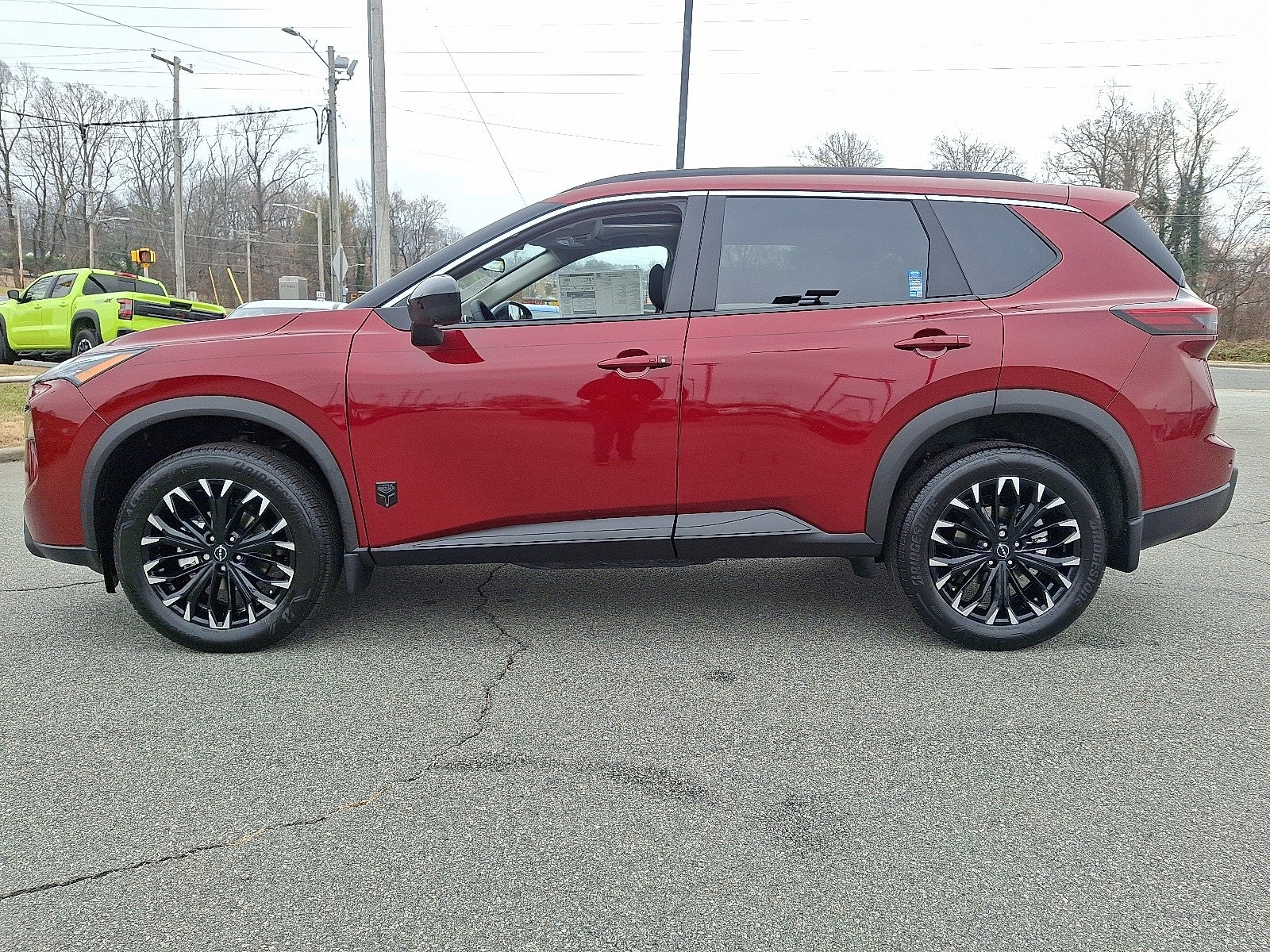 2026 Nissan Rogue Dark Armor