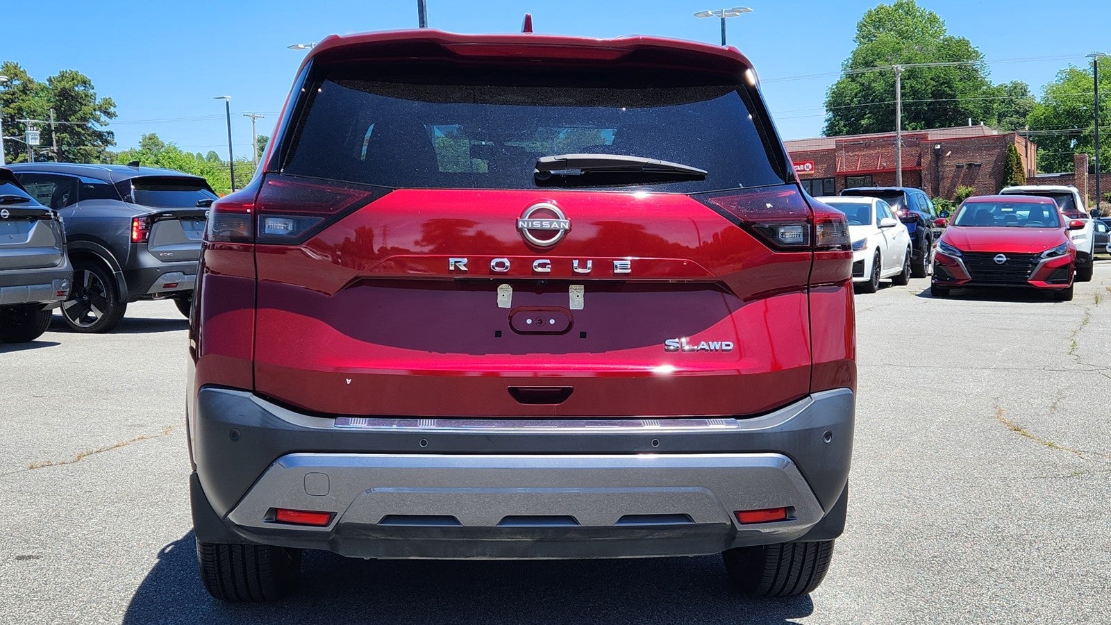 2023 Nissan Rogue SL