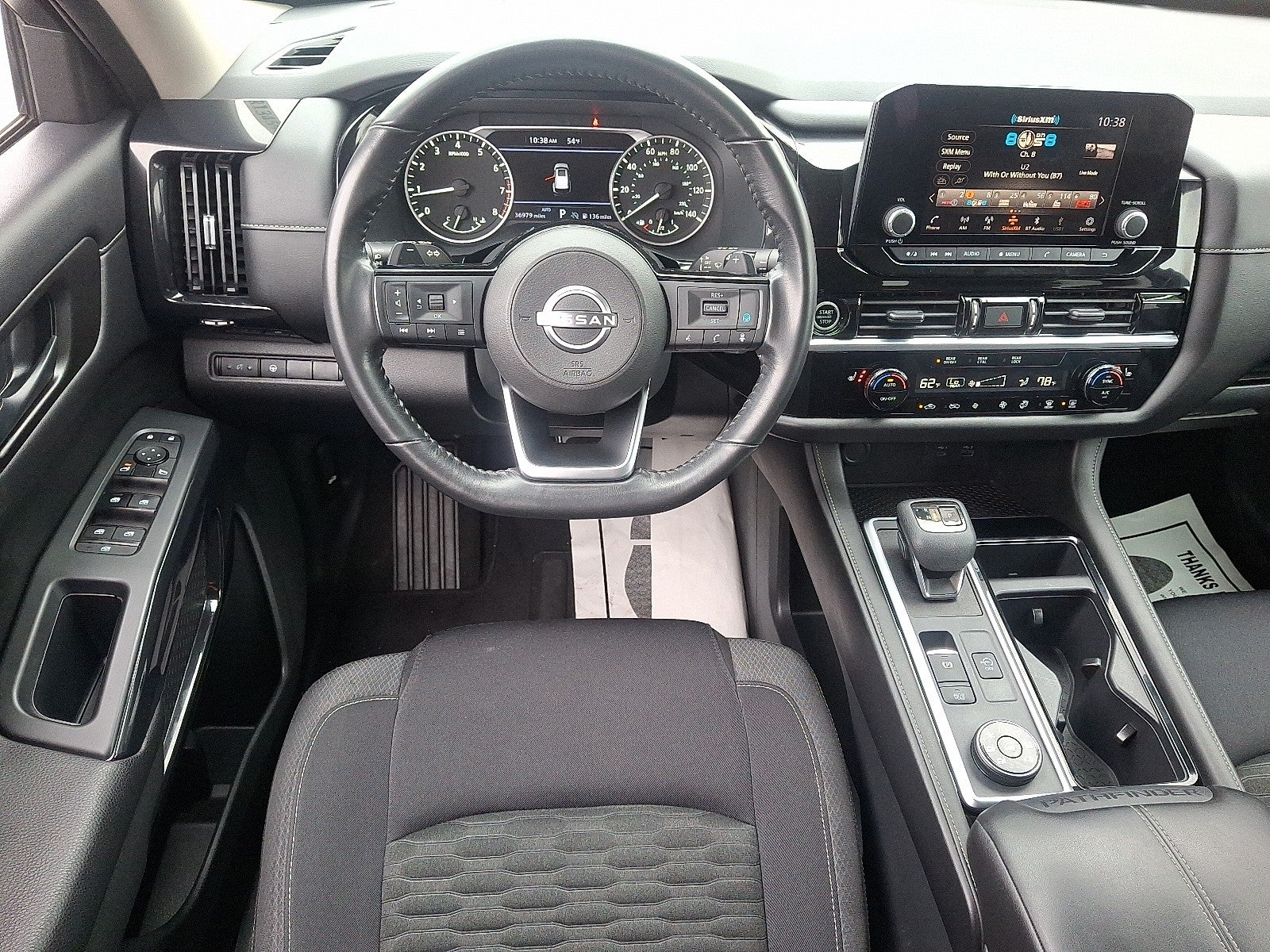 2023 Nissan Pathfinder SV