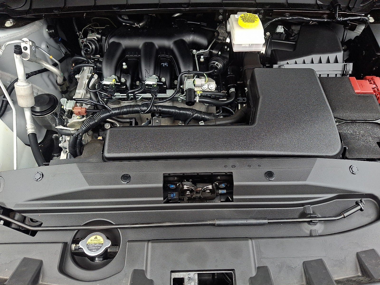 2023 Nissan Pathfinder SV