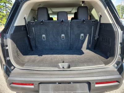 2023 Nissan Pathfinder SV