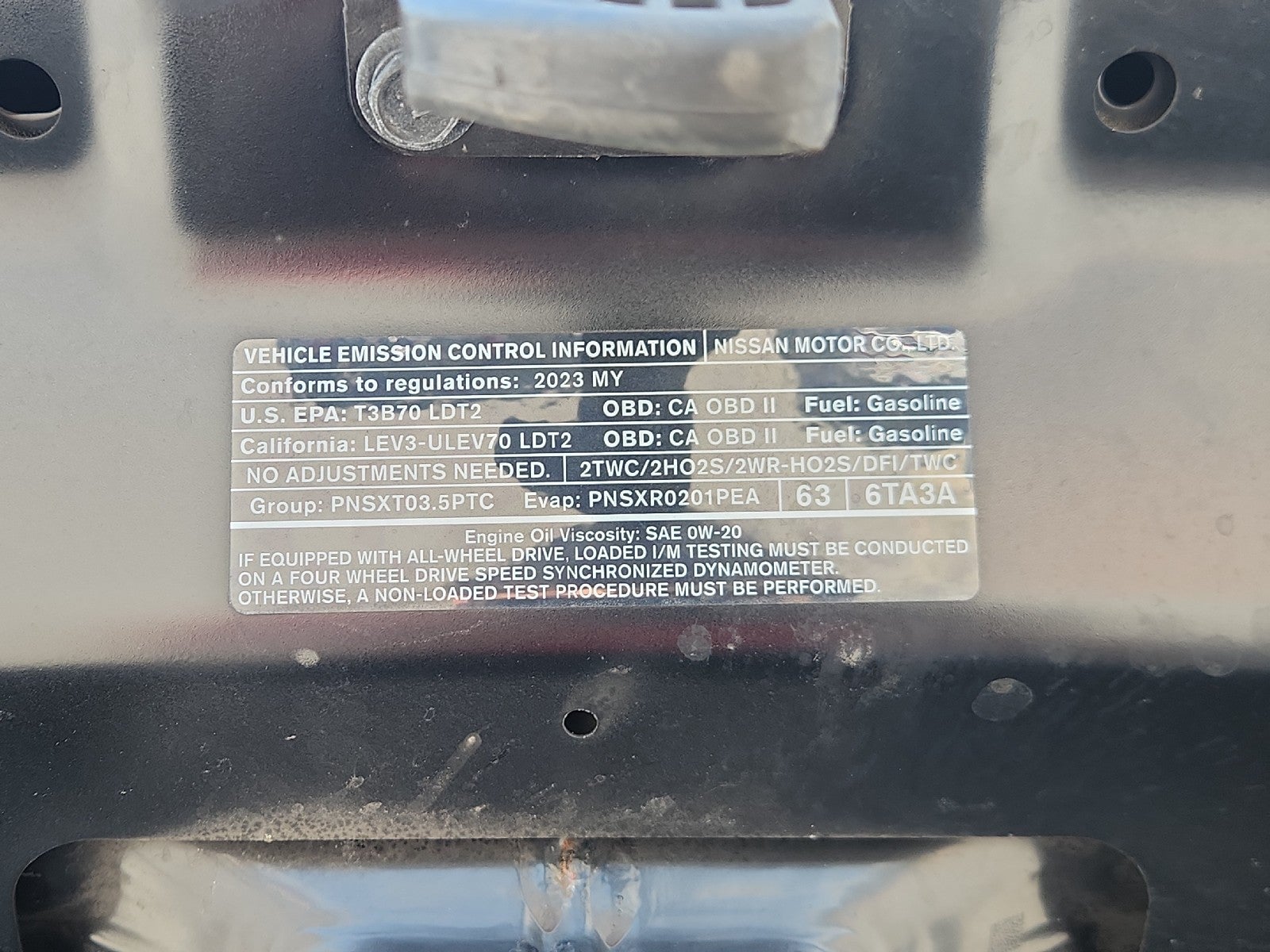2023 Nissan Pathfinder SV