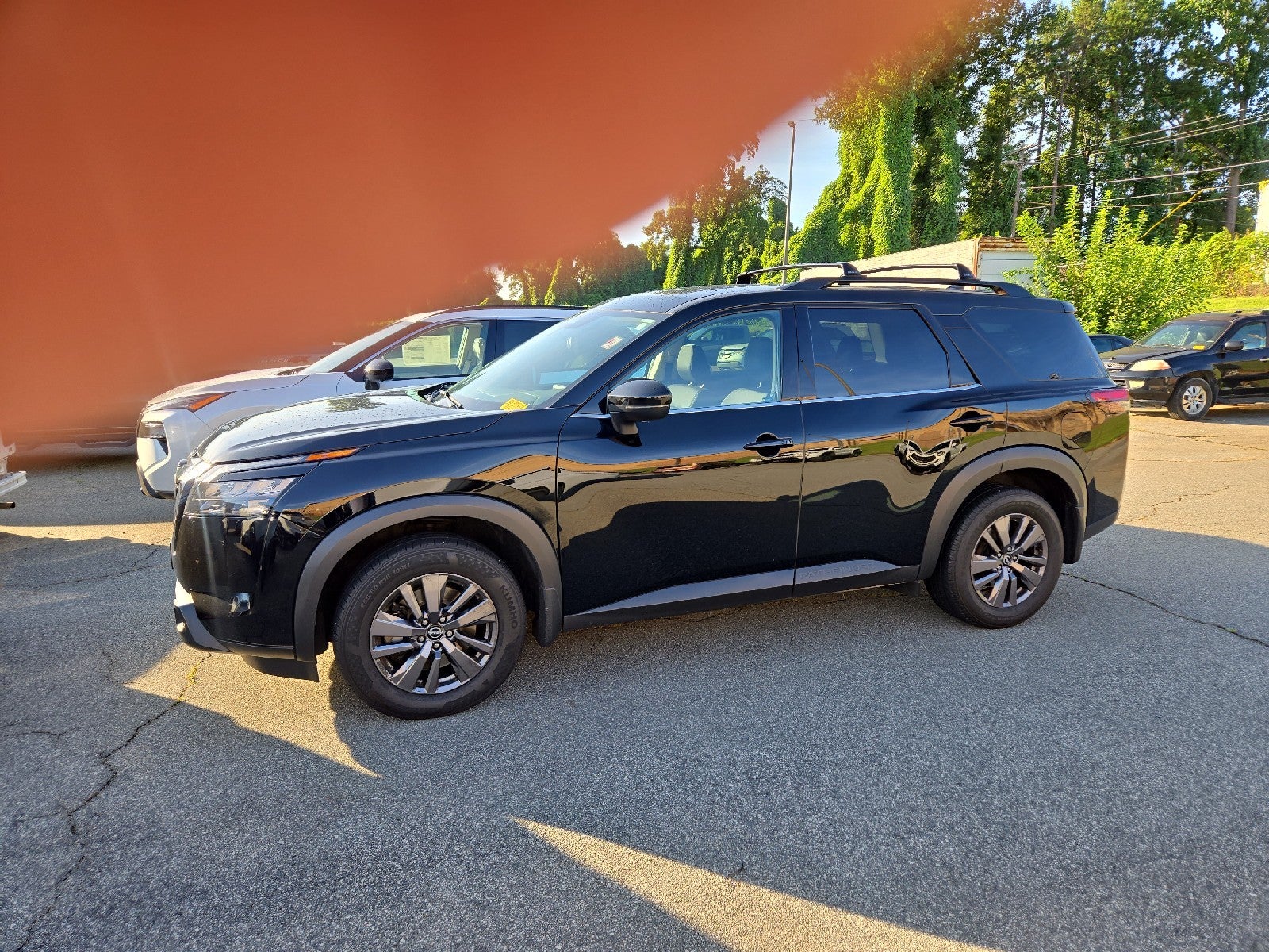 2023 Nissan Pathfinder SV