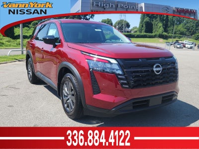 2026 Nissan Pathfinder SV