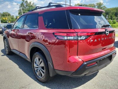 2026 Nissan Pathfinder SV