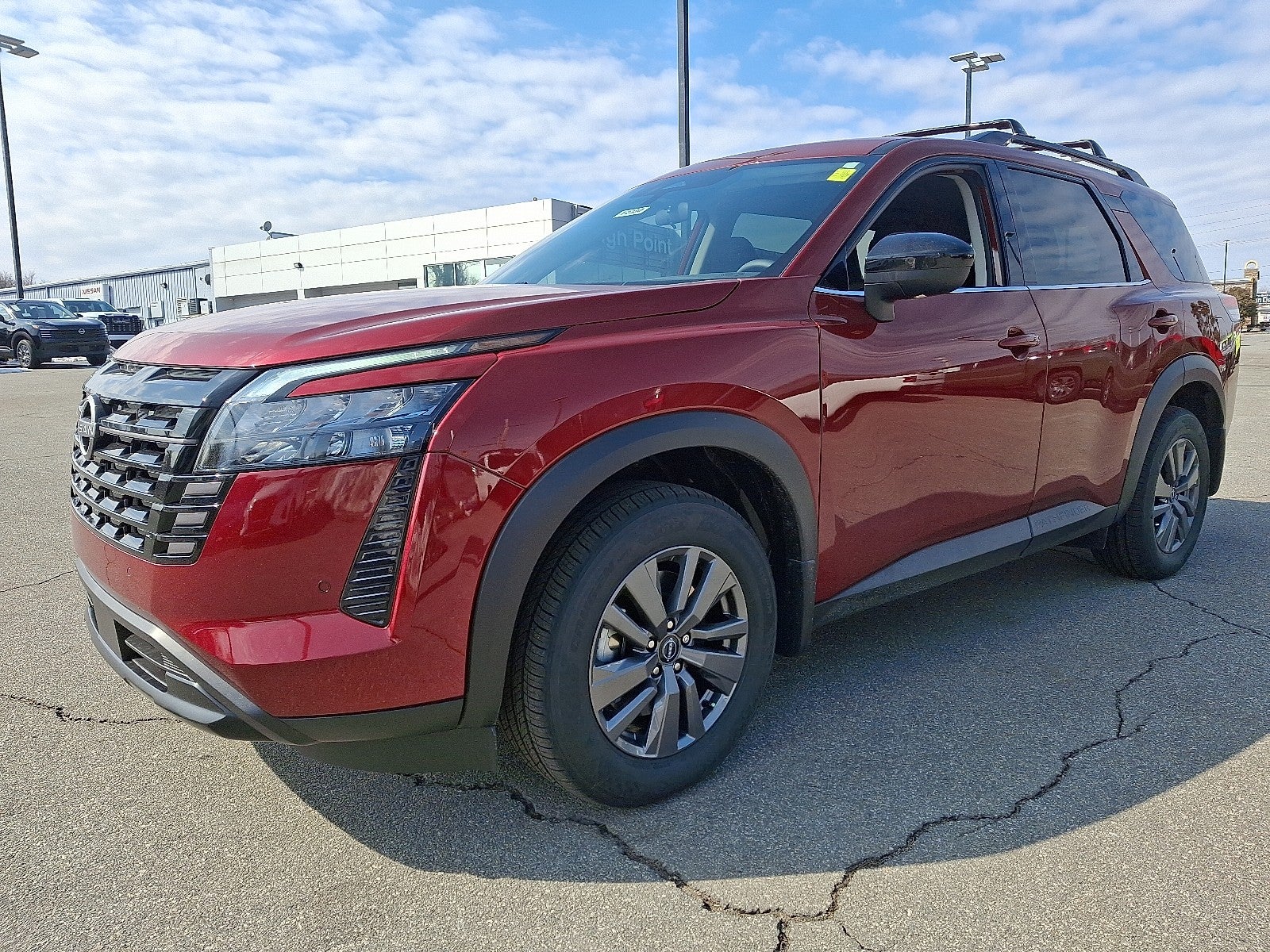 2026 Nissan Pathfinder SV