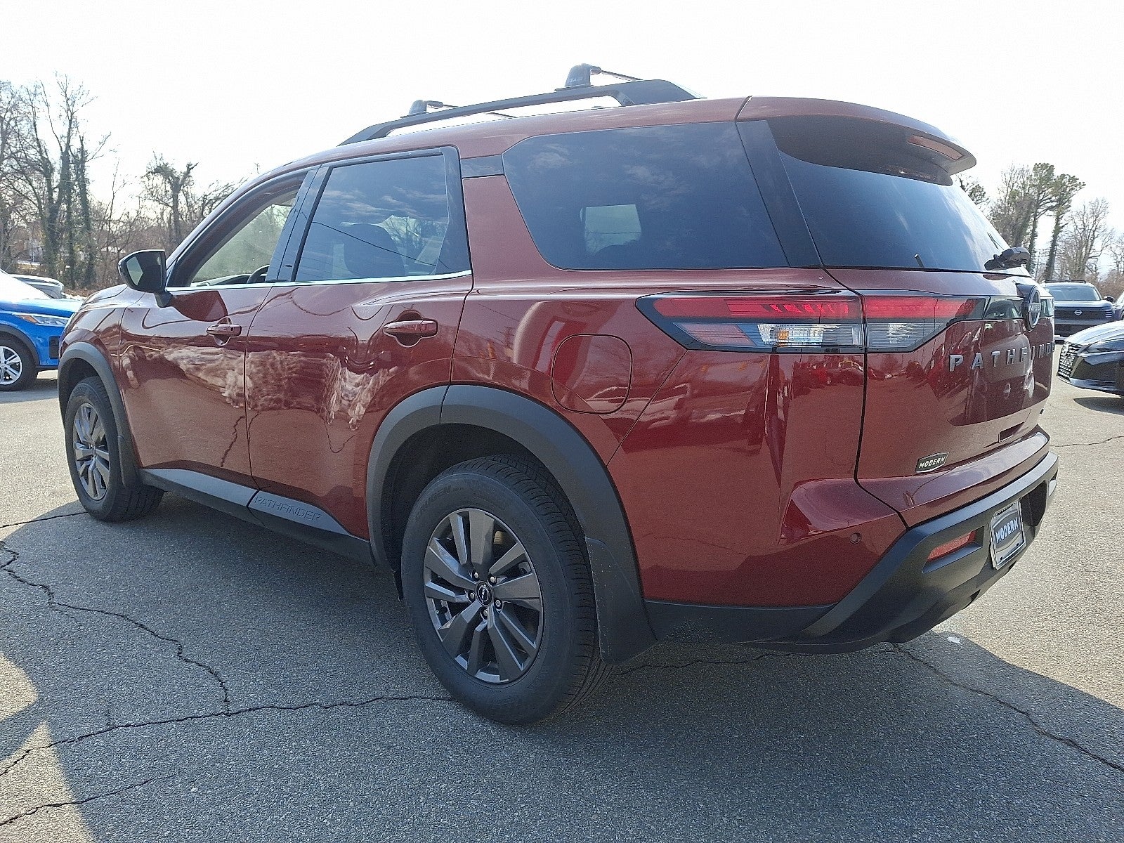 2026 Nissan Pathfinder SV
