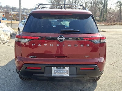 2026 Nissan Pathfinder SV