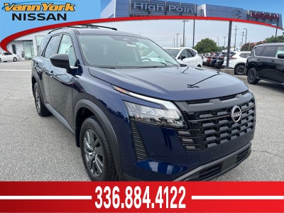 2026 Nissan Pathfinder SV