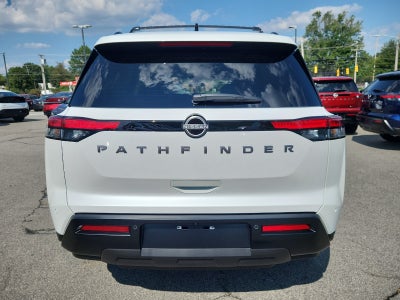 2026 Nissan Pathfinder SV