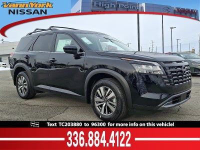 2026 Nissan Pathfinder SL