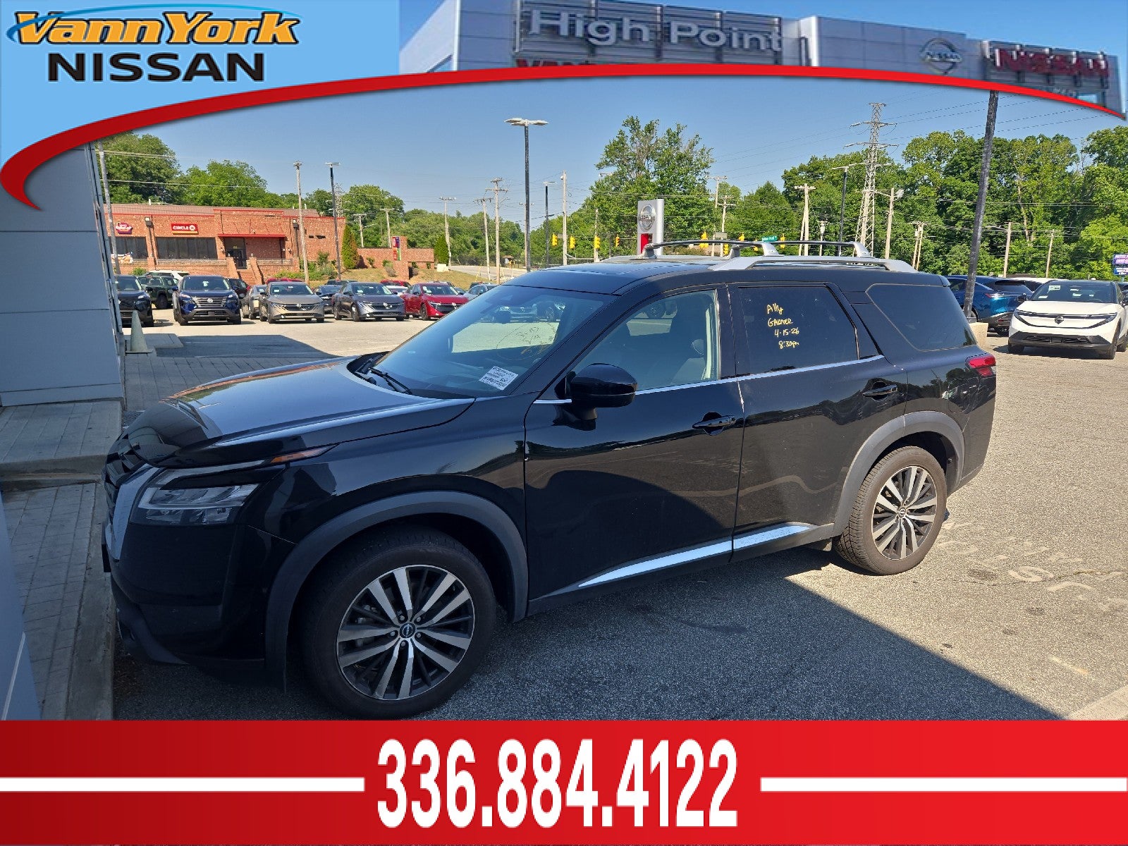 2023 Nissan Pathfinder Platinum