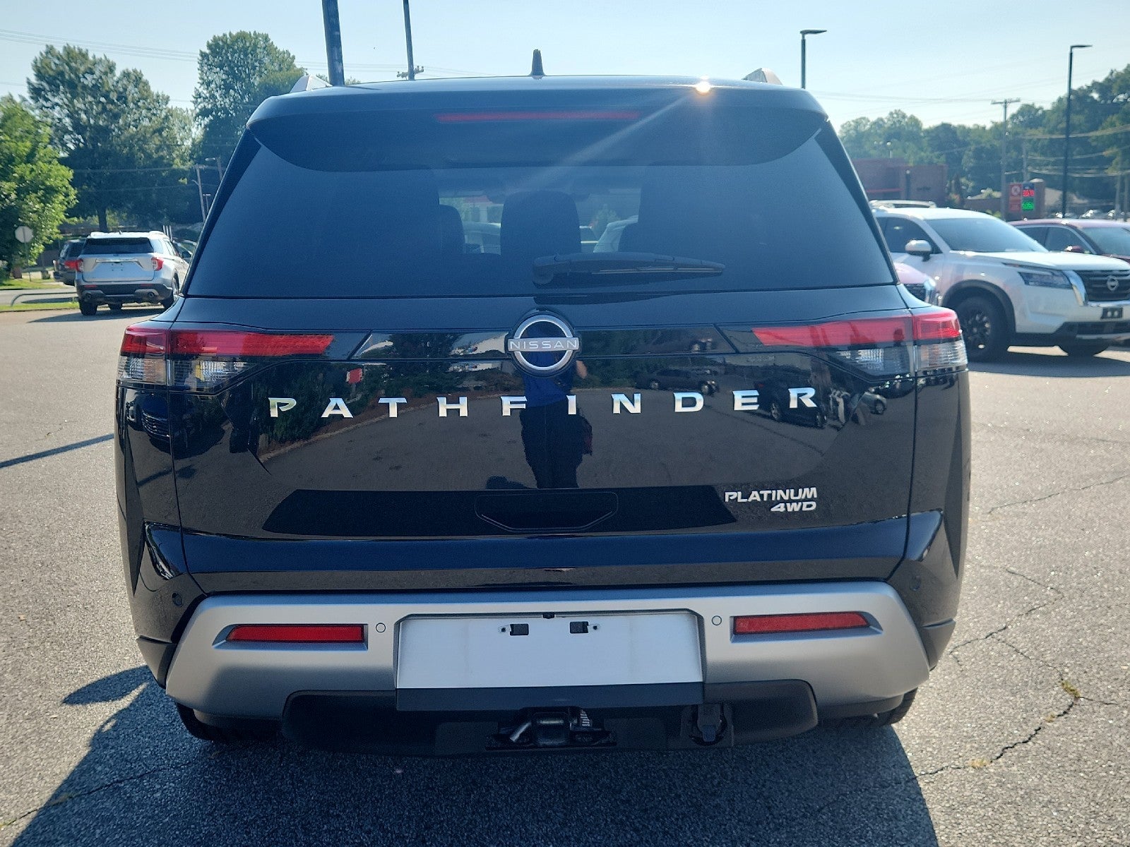 2022 Nissan Pathfinder Platinum