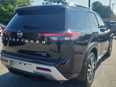 2022 Nissan Pathfinder Platinum
