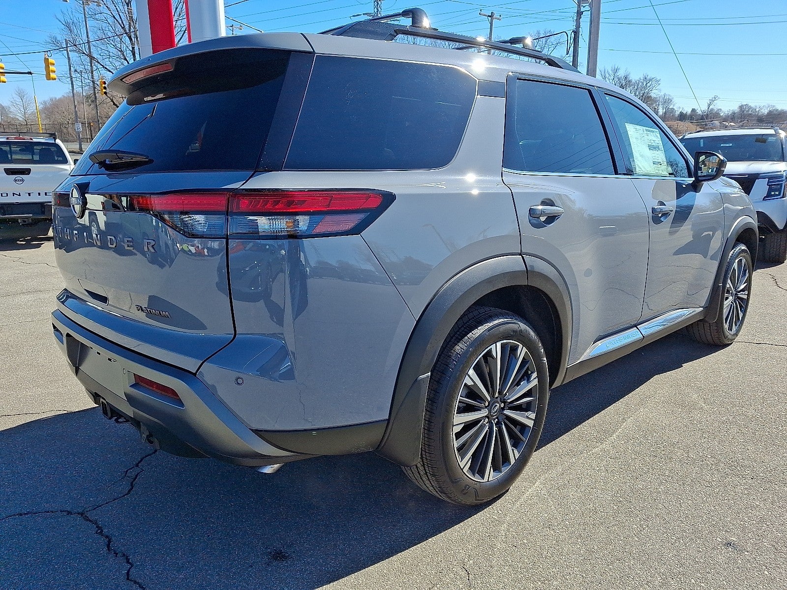 2026 Nissan Pathfinder Platinum