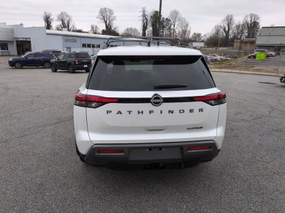 2026 Nissan Pathfinder Platinum