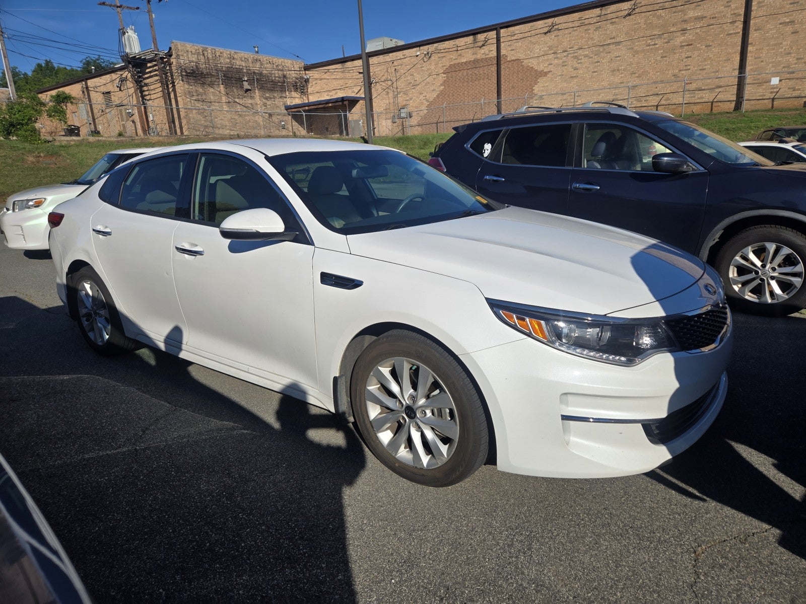 Used 2018 Kia Optima EX with VIN 5XXGU4L33JG274812 for sale in High Point, NC