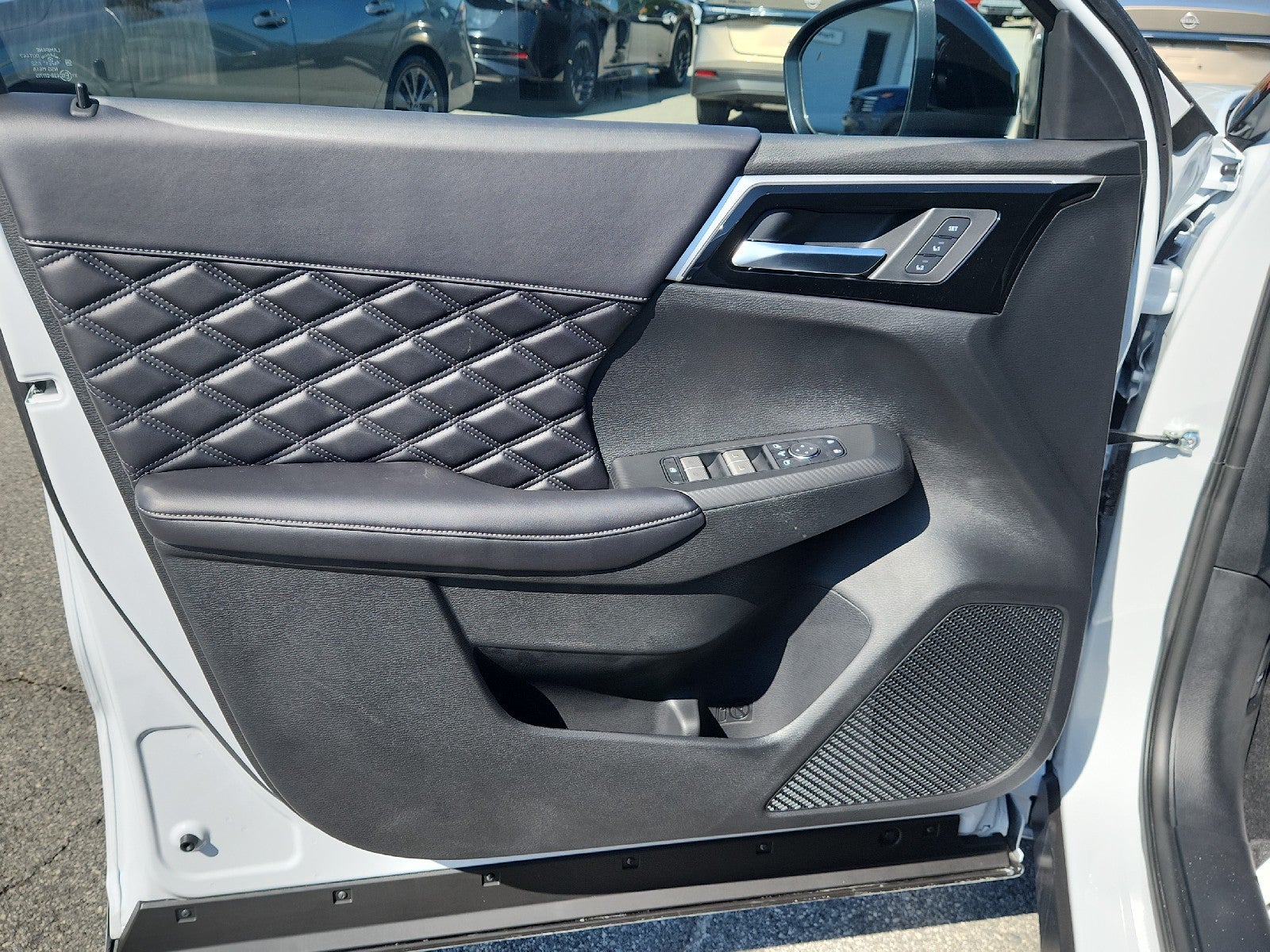 2026 Nissan Rogue Plug-In Hybrid Platinum