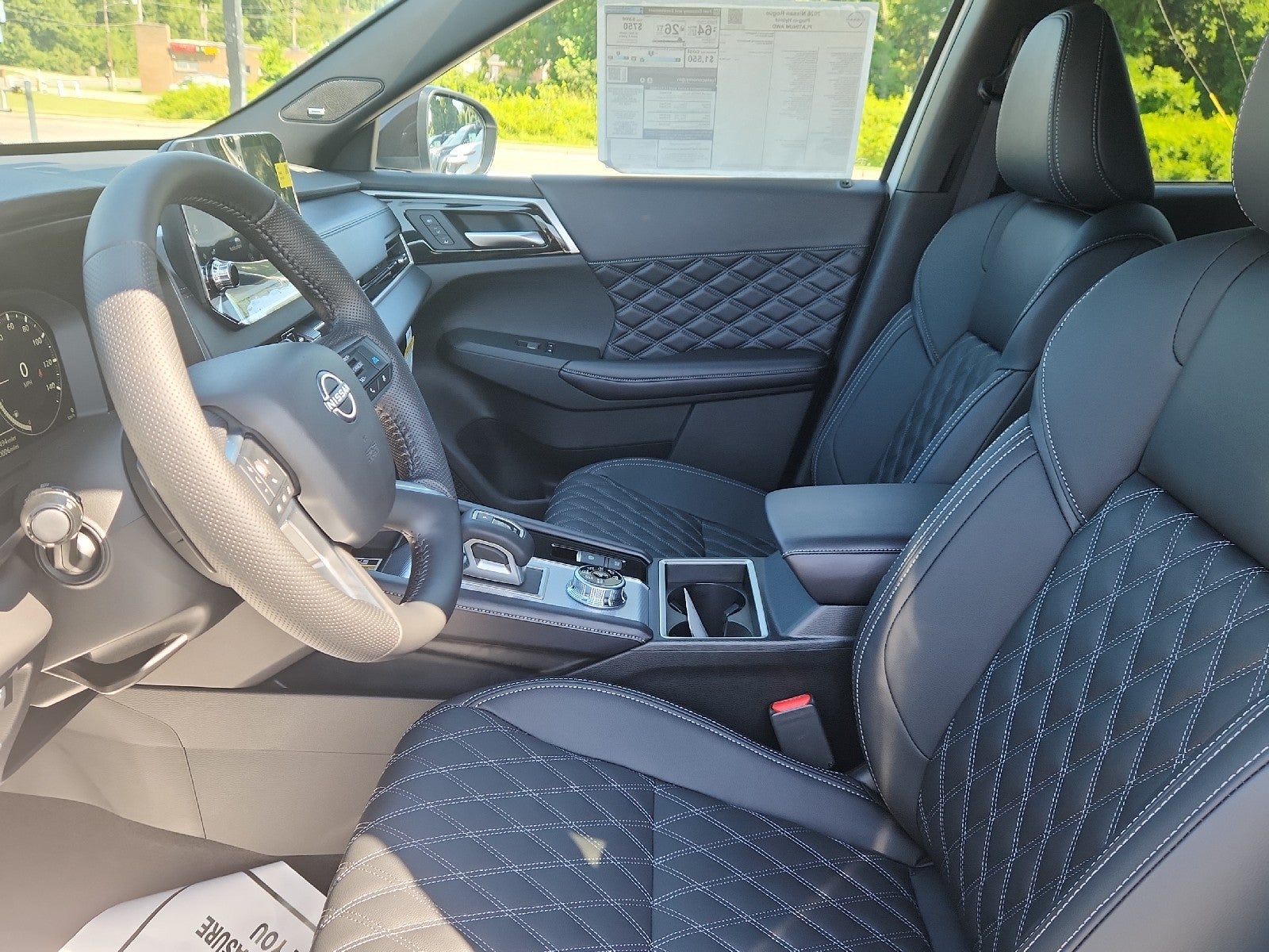 2026 Nissan Rogue Plug-In Hybrid Platinum