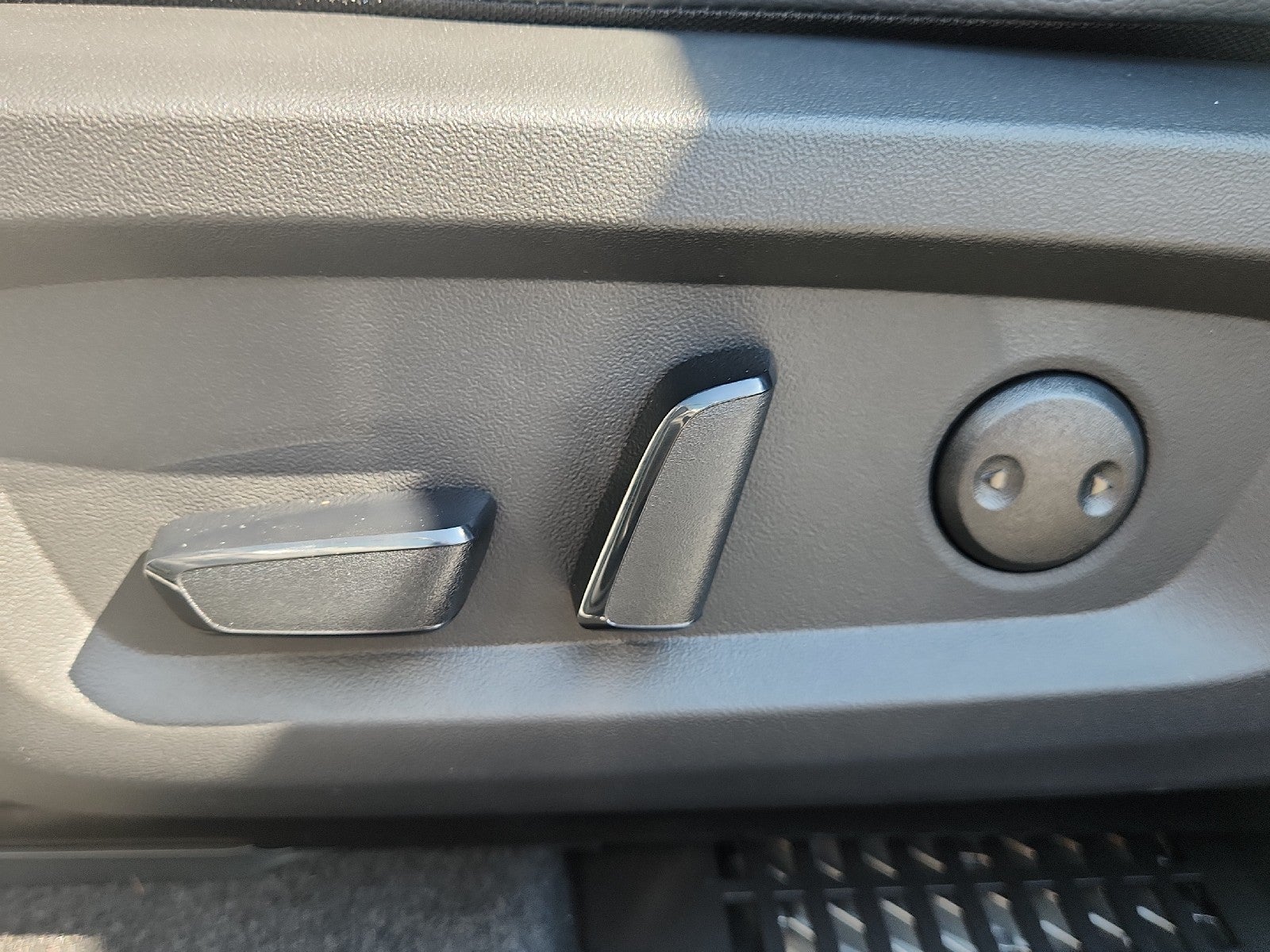 2026 Nissan Rogue Plug-In Hybrid Platinum