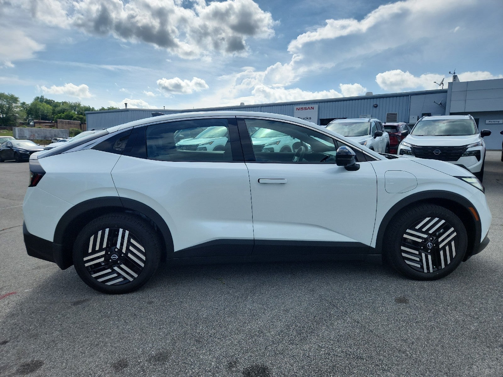 2026 Nissan LEAF SV+