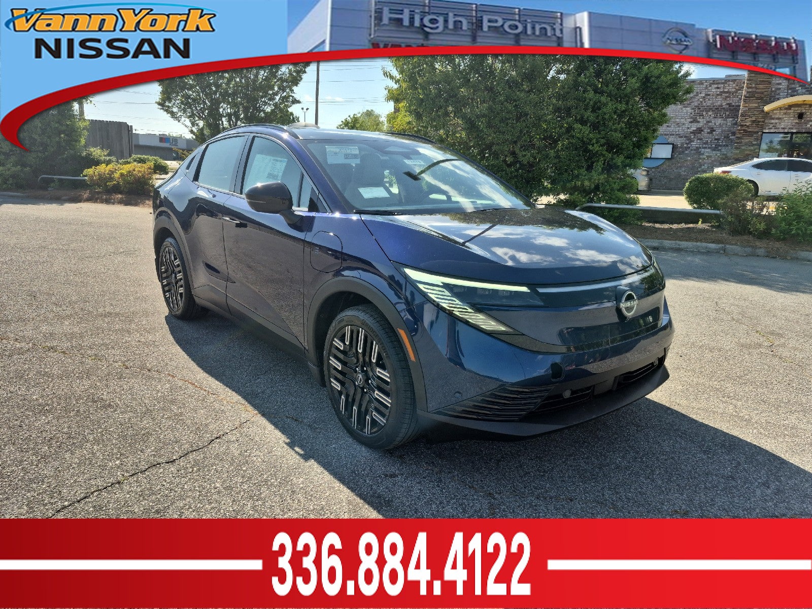 2026 Nissan Leaf Platinum+'s photo