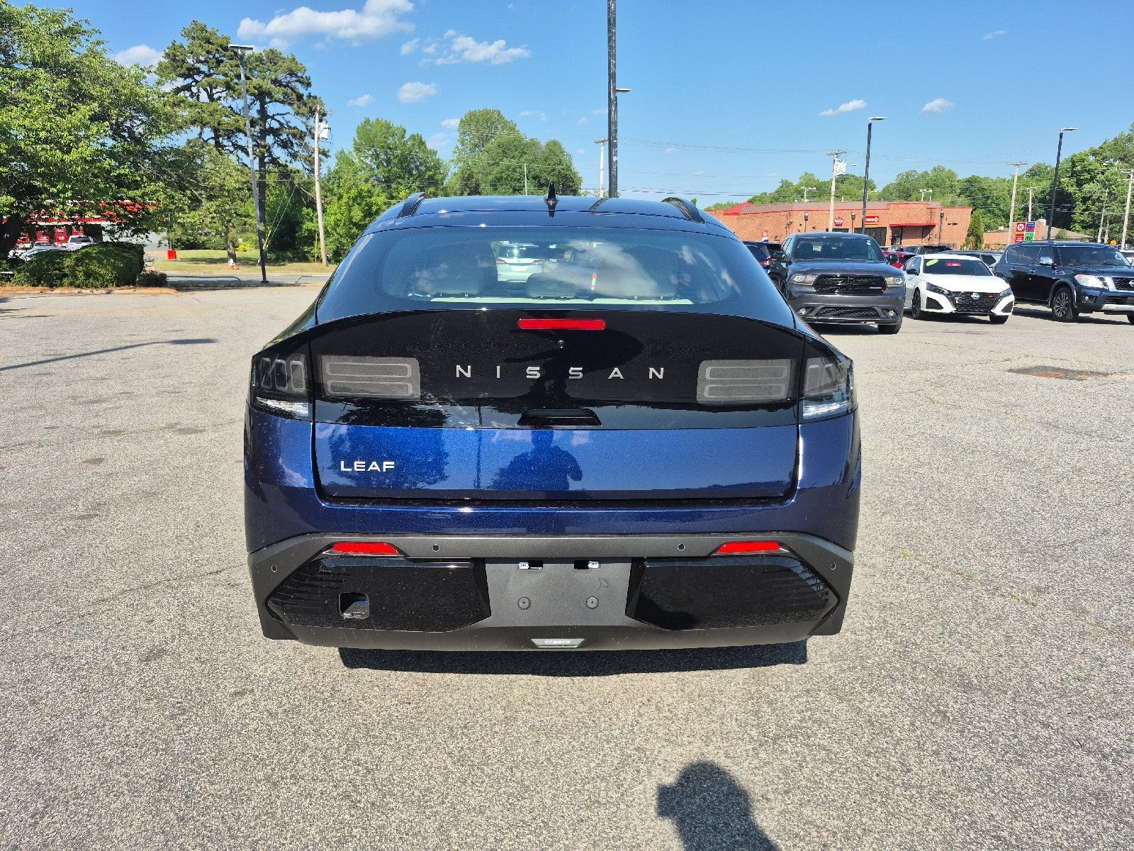 2026 Nissan LEAF Platinum+