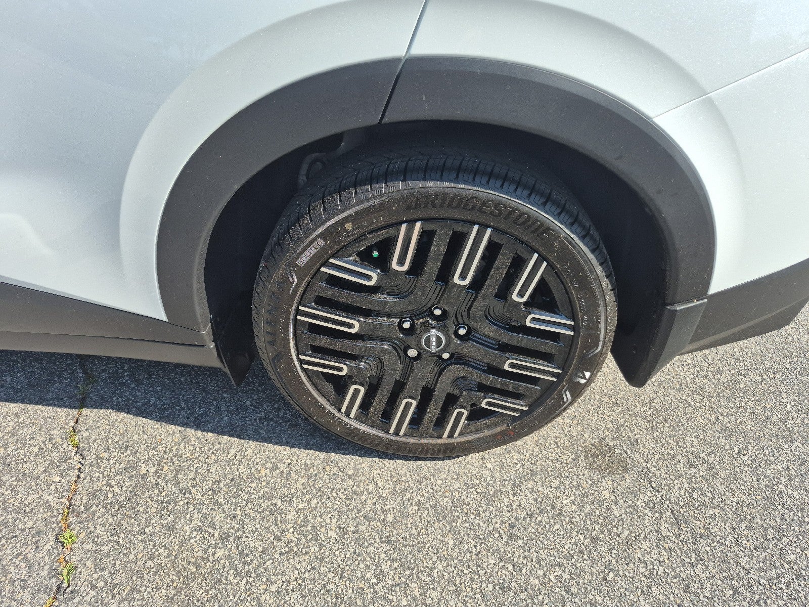 2026 Nissan LEAF Platinum+
