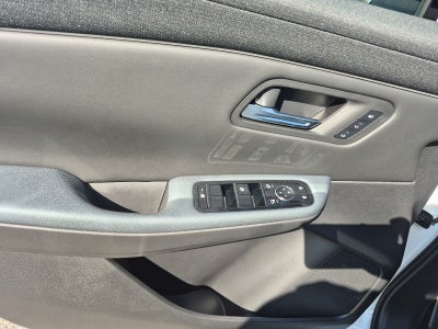 2026 Nissan LEAF Platinum+