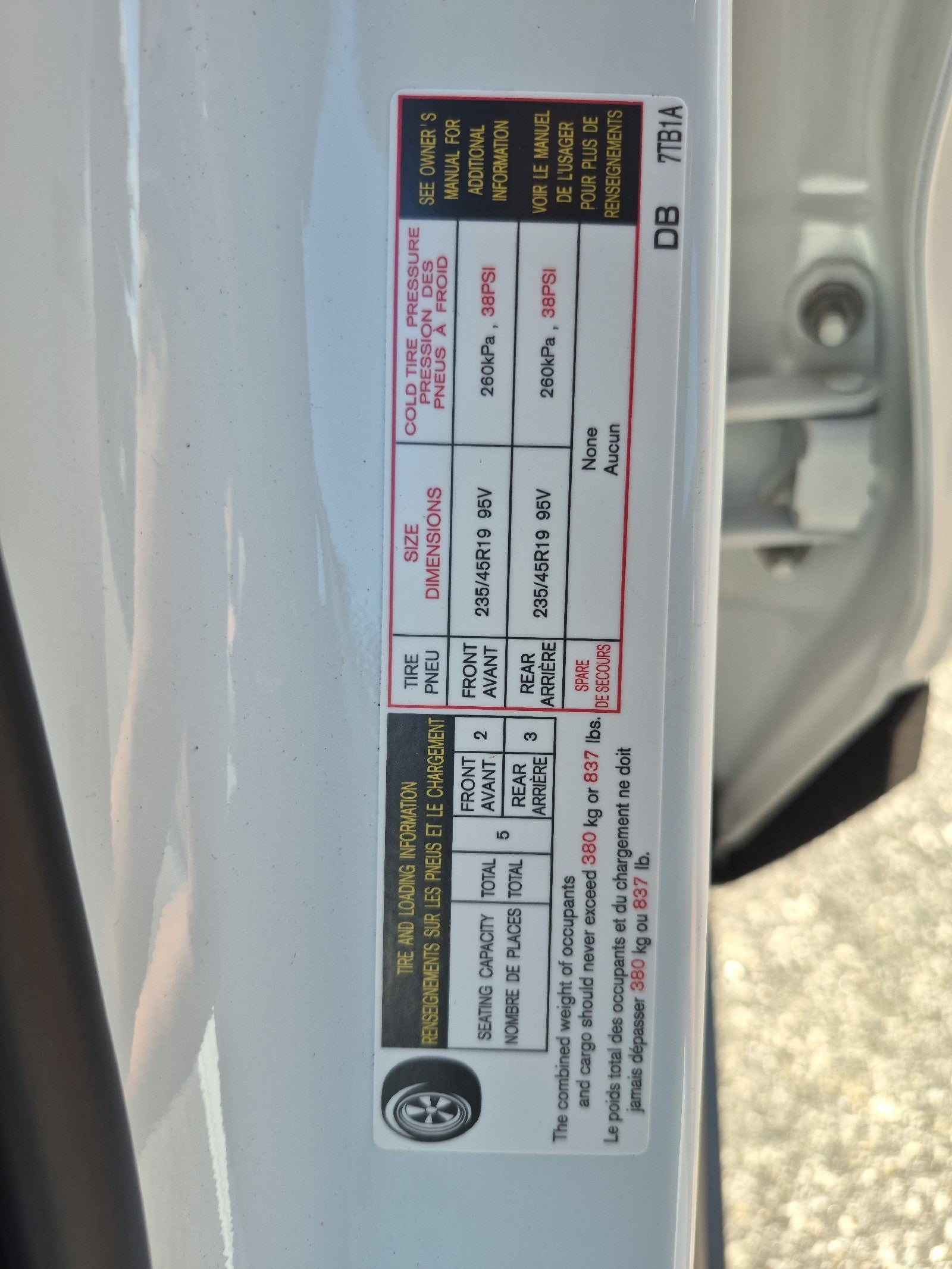2026 Nissan LEAF Platinum+