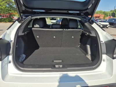 2026 Nissan LEAF Platinum+