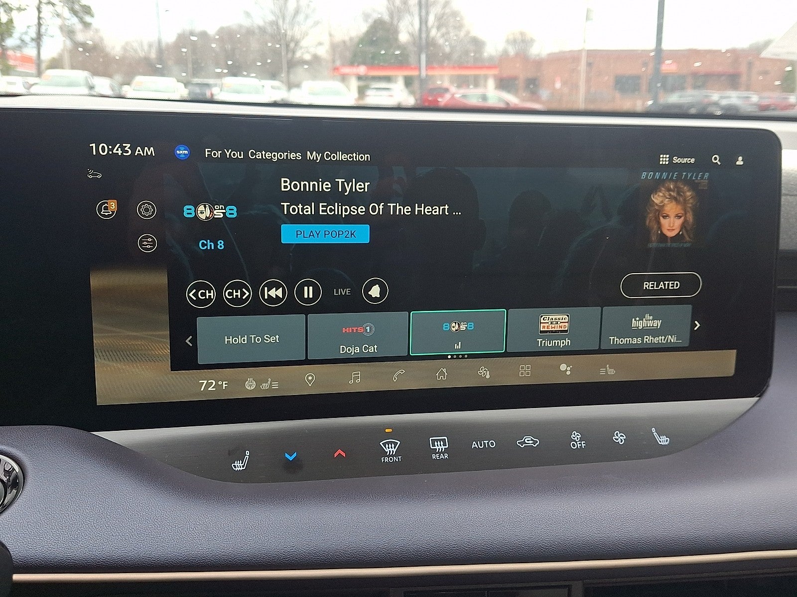 2026 Nissan LEAF Platinum+