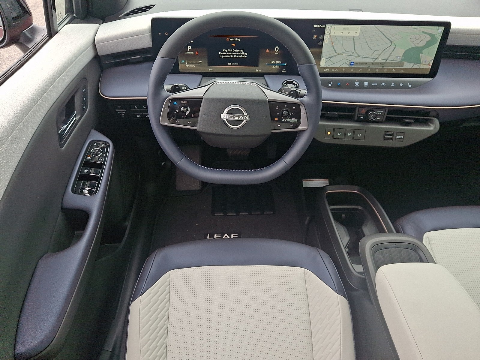 2026 Nissan LEAF Platinum+