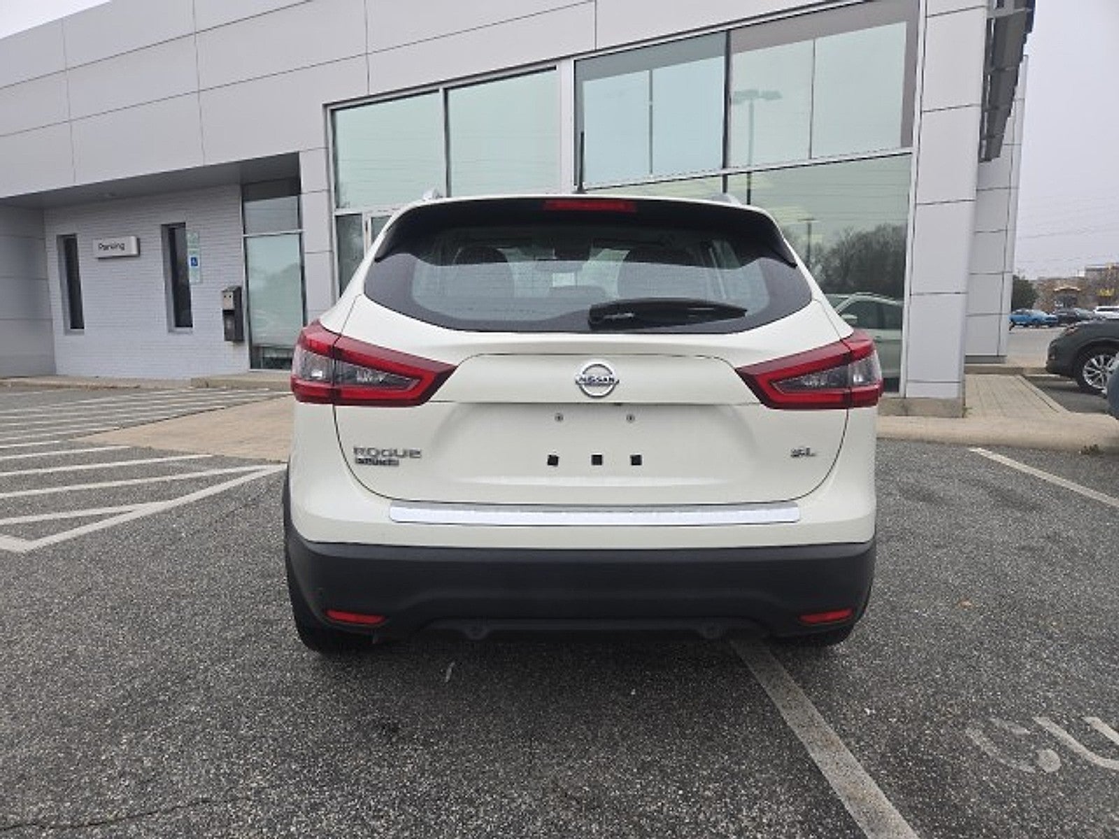 2022 Nissan Rogue Sport SL