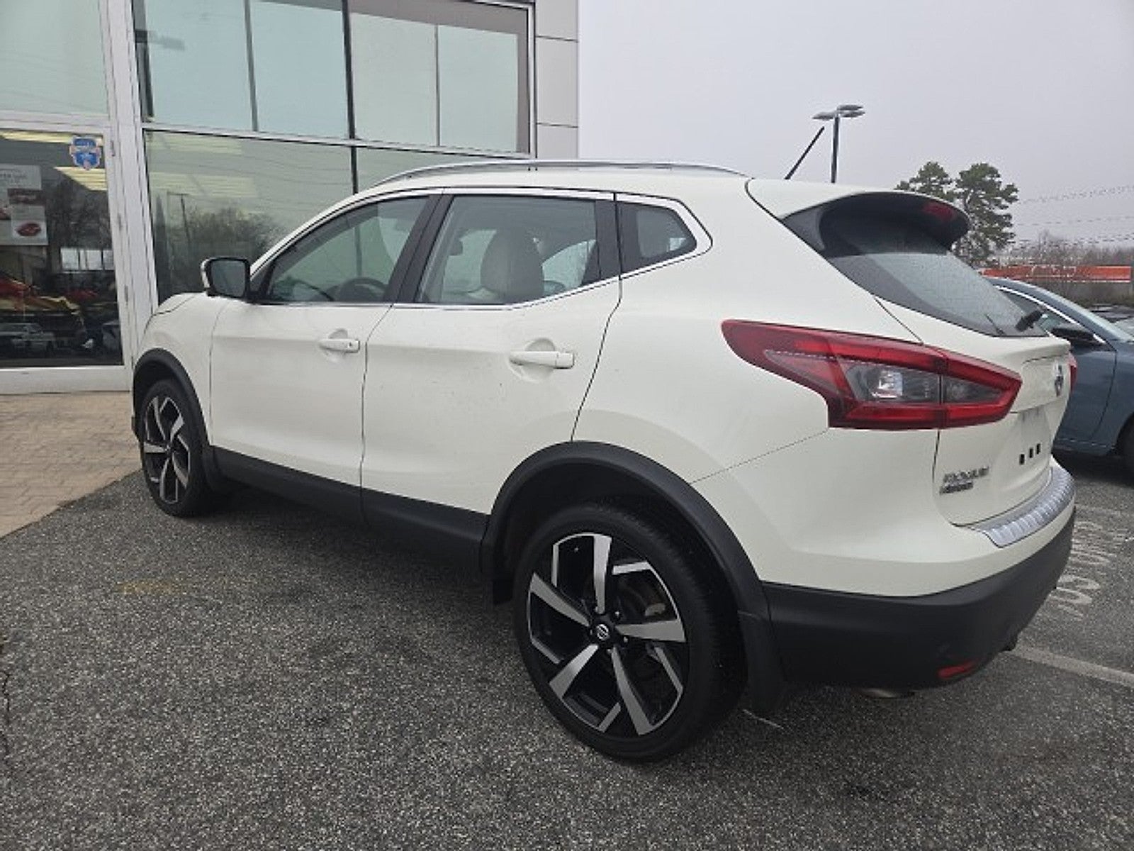 2022 Nissan Rogue Sport SL