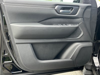 2026 Nissan Armada SV