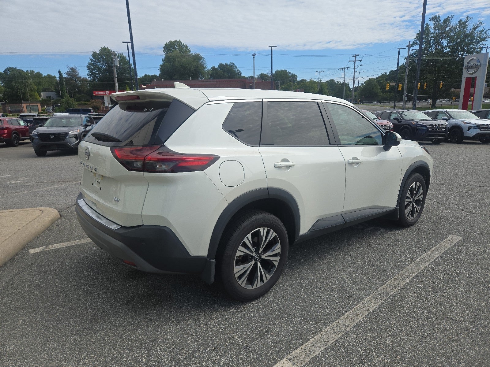 2023 Nissan Rogue SV