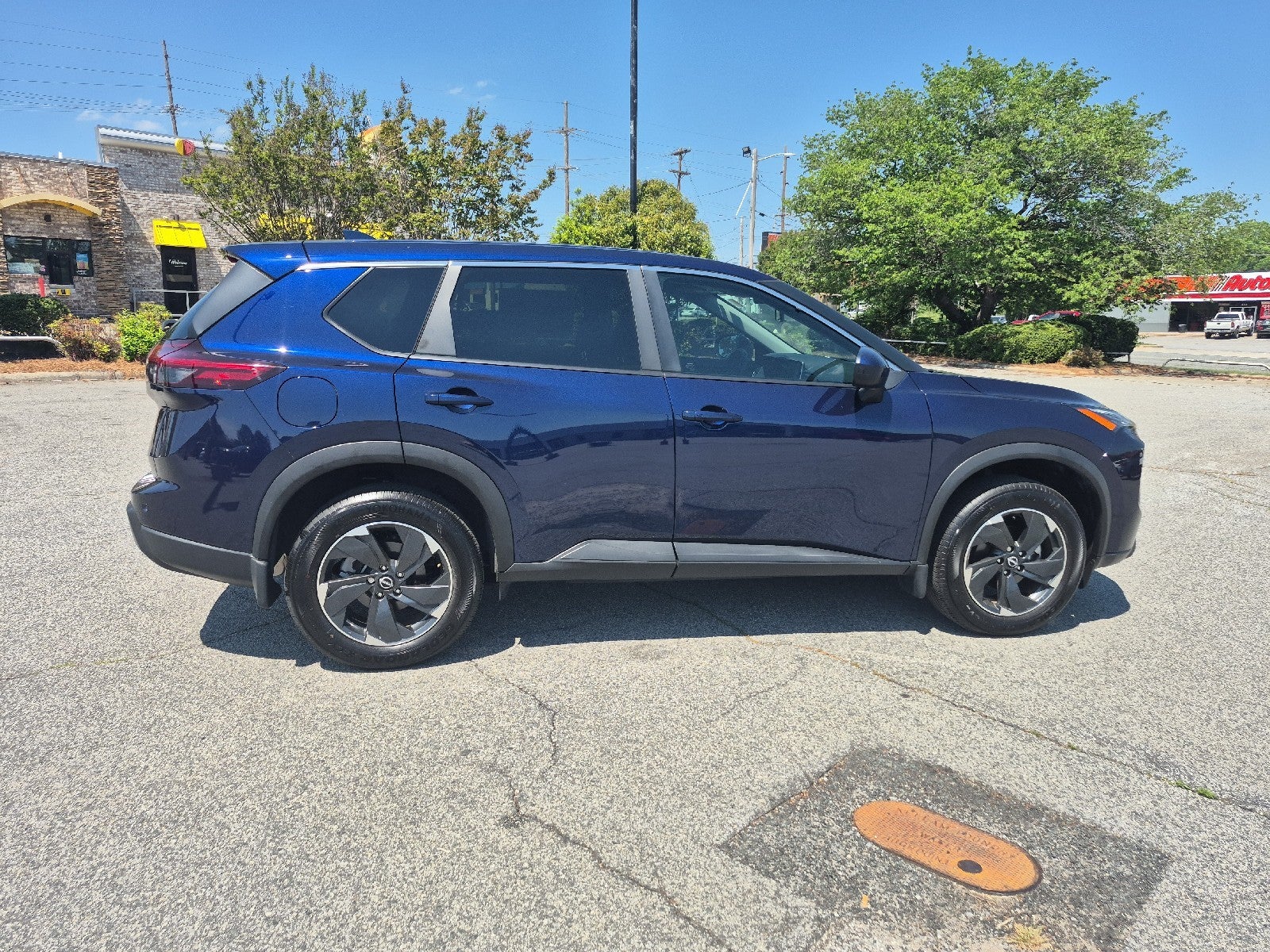 2024 Nissan Rogue SV