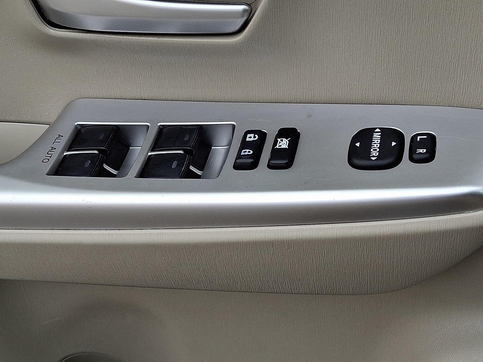 2012 Toyota Prius v Five