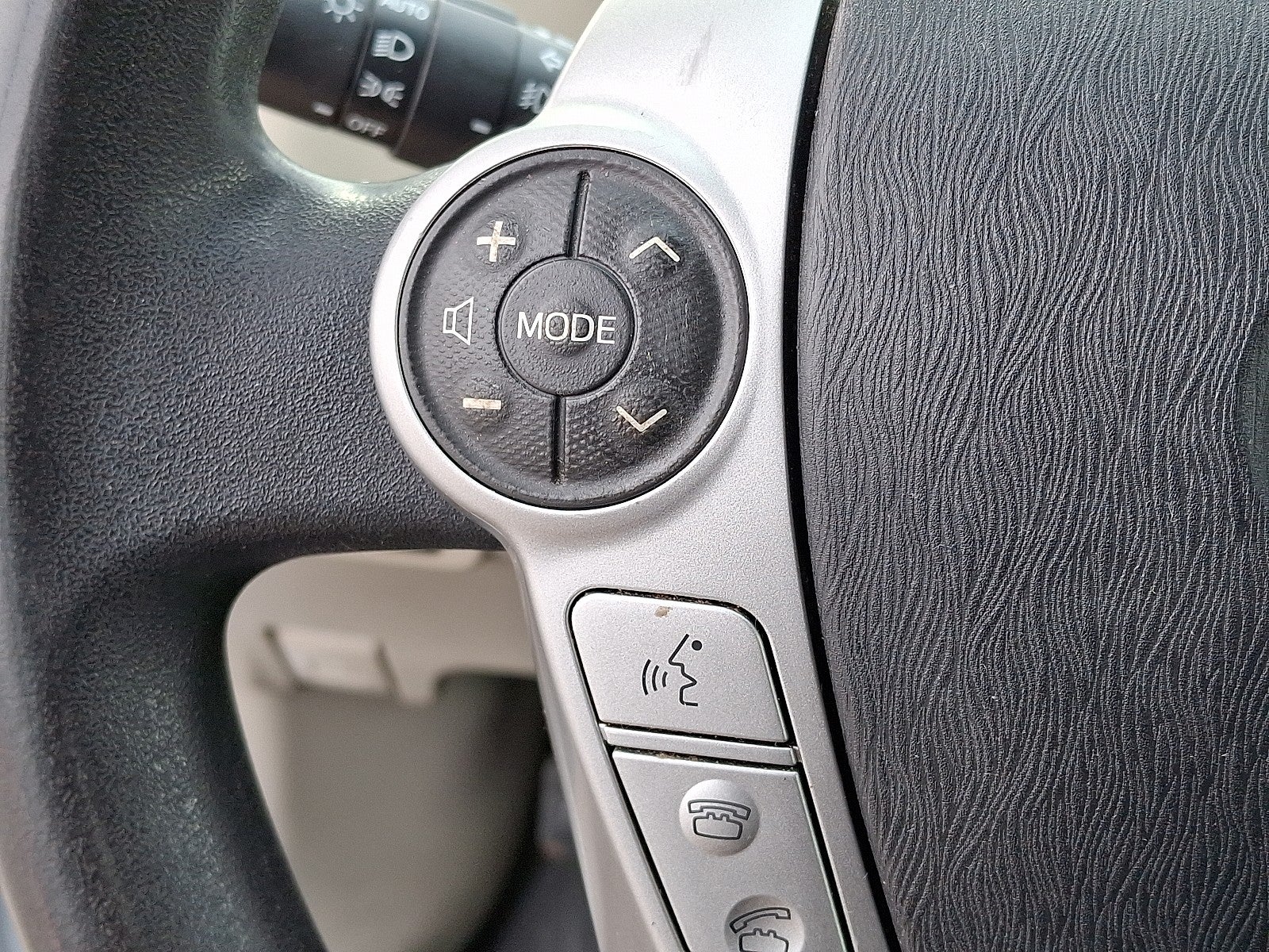 2012 Toyota Prius v Five