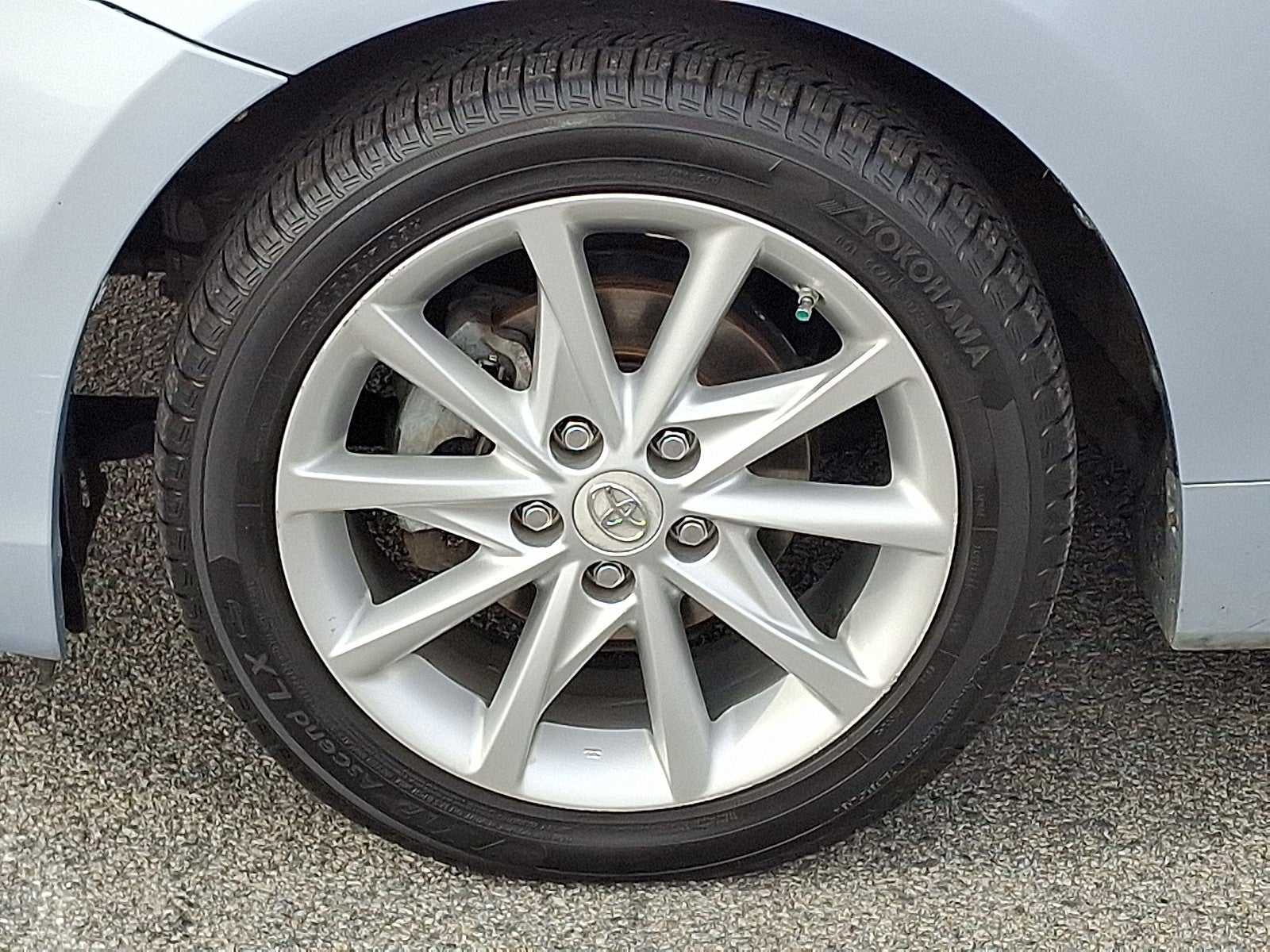 2012 Toyota Prius v Five