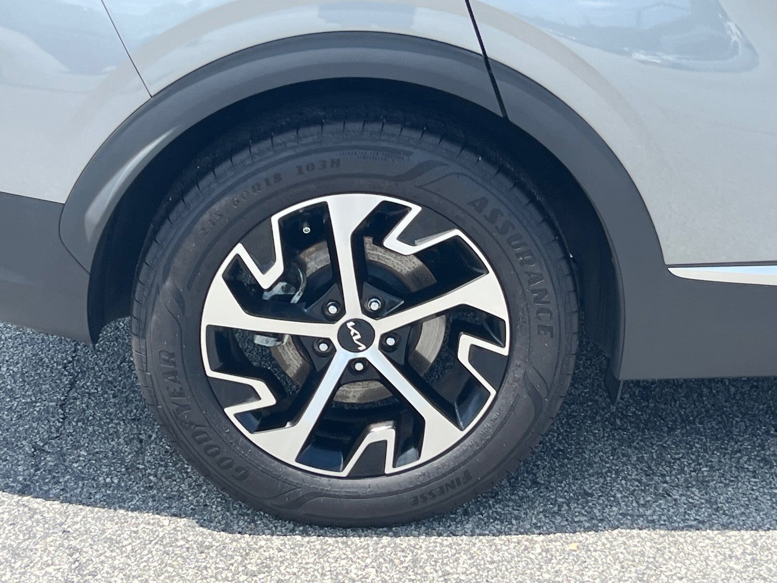 2024 Kia Sportage EX